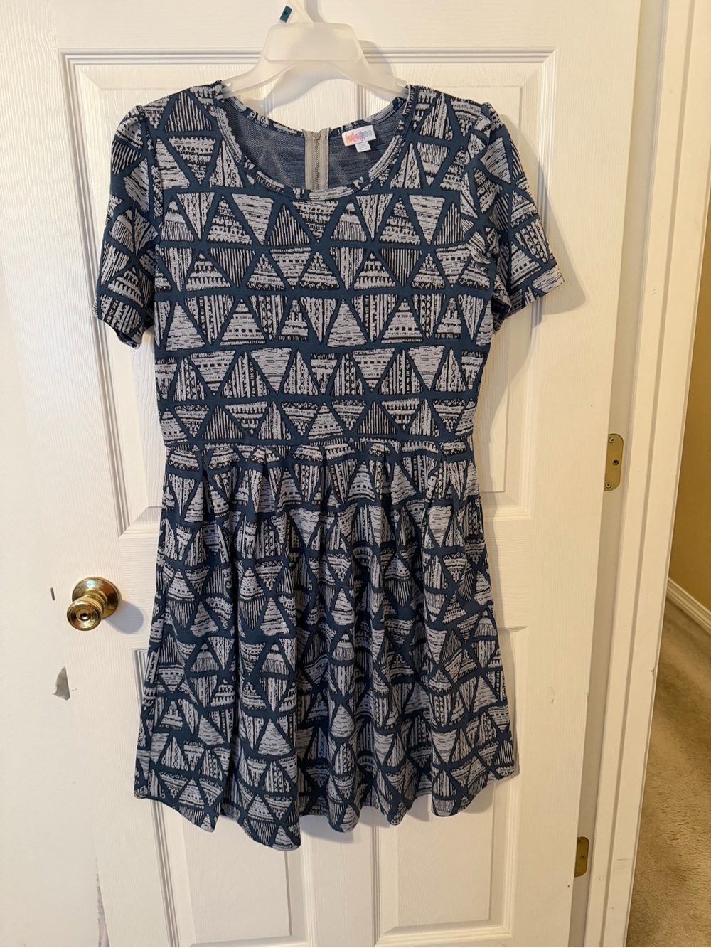 LuLaRoe Navy and White Triangle Print Short-Sleeve Dress